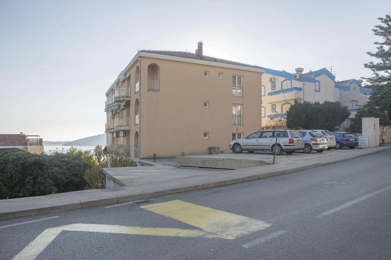 Apartments Lux Milano, Savina,Herceg-Novi แฮร์เซ็ก-โนวี ภายนอก รูปภาพ